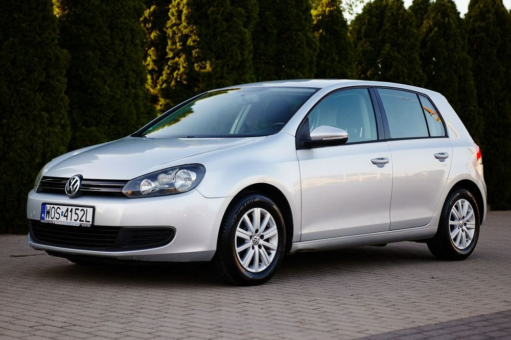 Volkswagen Golf VI (2008-2013) 1.2 TSI BMT Trendline 2012