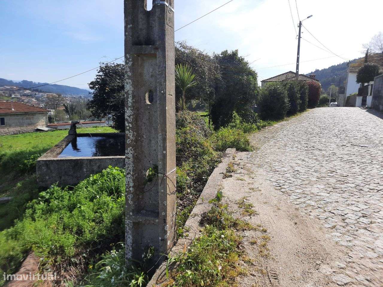 Vende Terreno para construção de 1 a 4 moradias Oldrões Penafiel-5