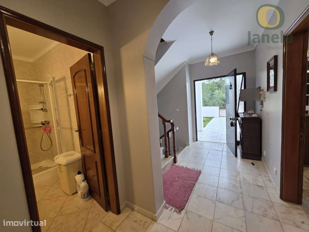 Moradia junto à praia do Cabeço e Praia Verde - Grande imagem: 5/32