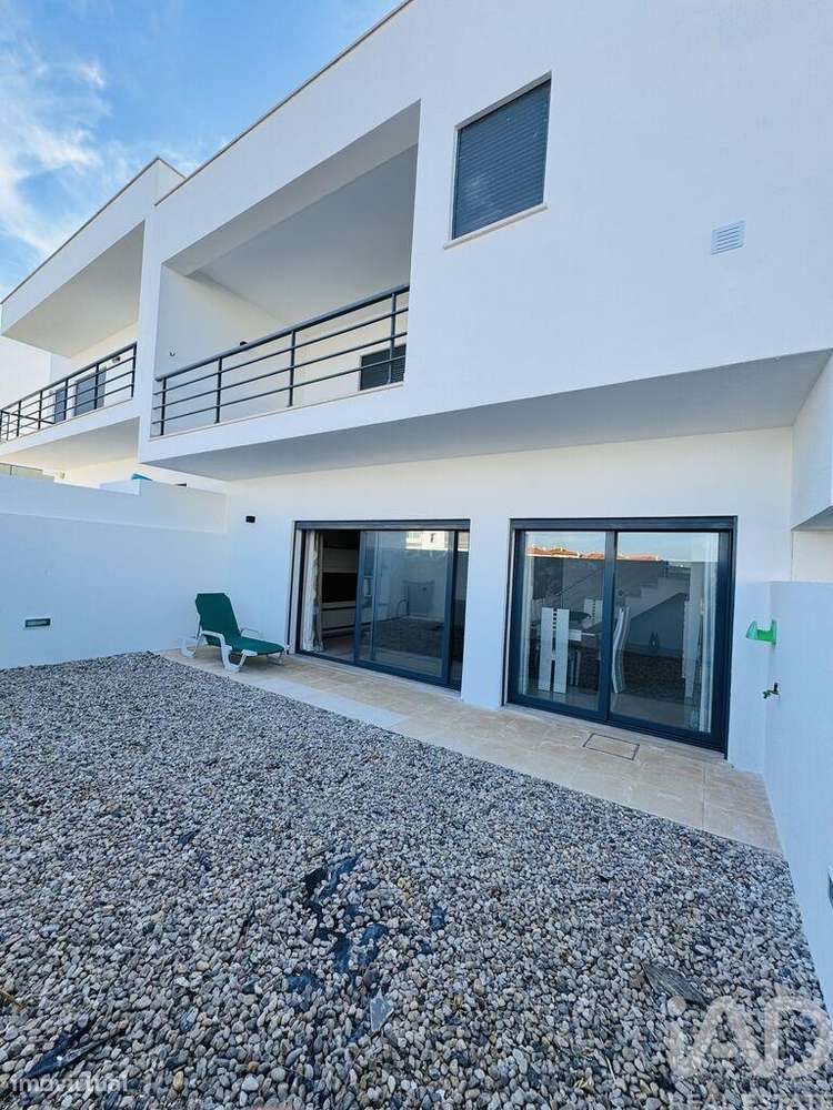 Casa / Villa T3 em Lourinhã e Atalaia de 176,00 m2 - Grande imagem: 5/19