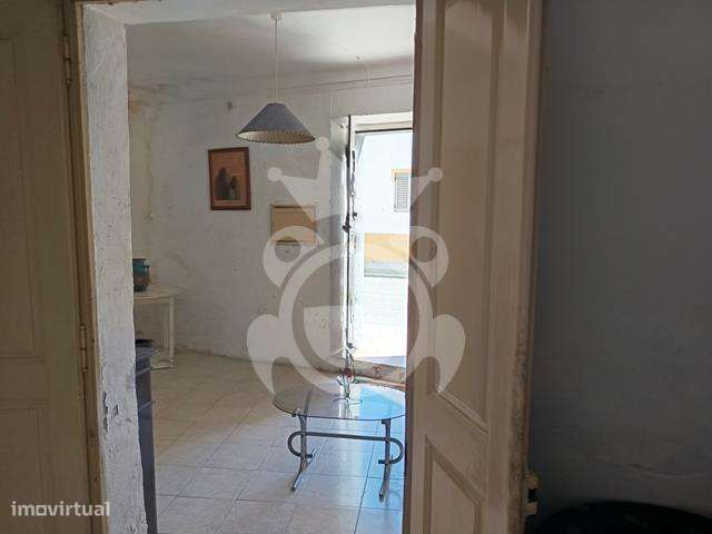 Moradia - centro de Reguengos-10