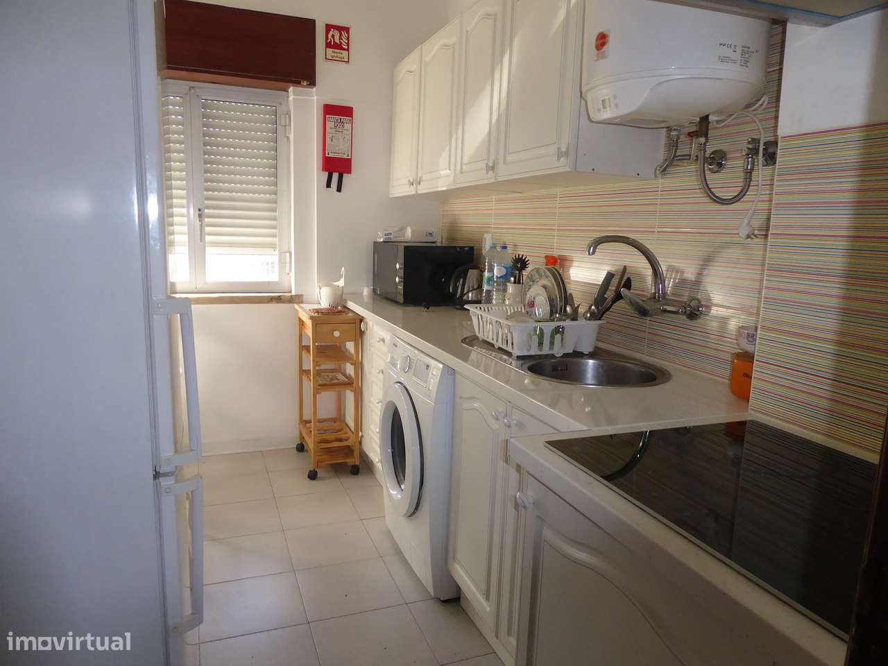 Excelente Apartamento T2 Centro de Queijas - Grande imagem: 2/10