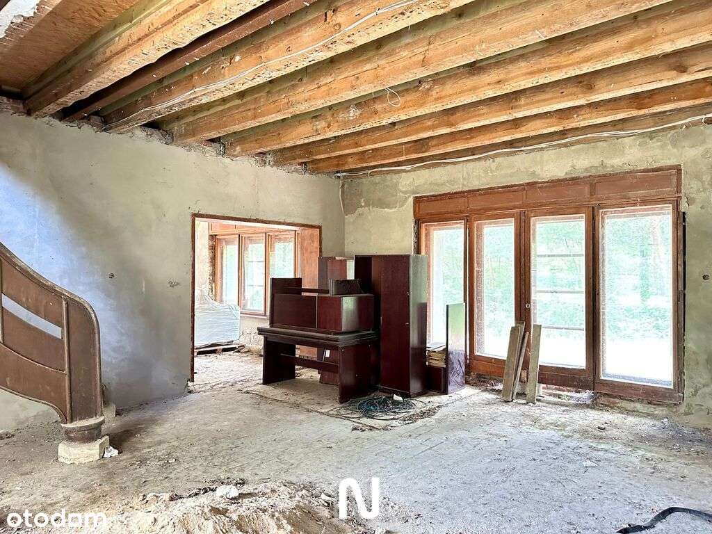 Wyjątkowy teren w doskonałej lokalizacji!-11