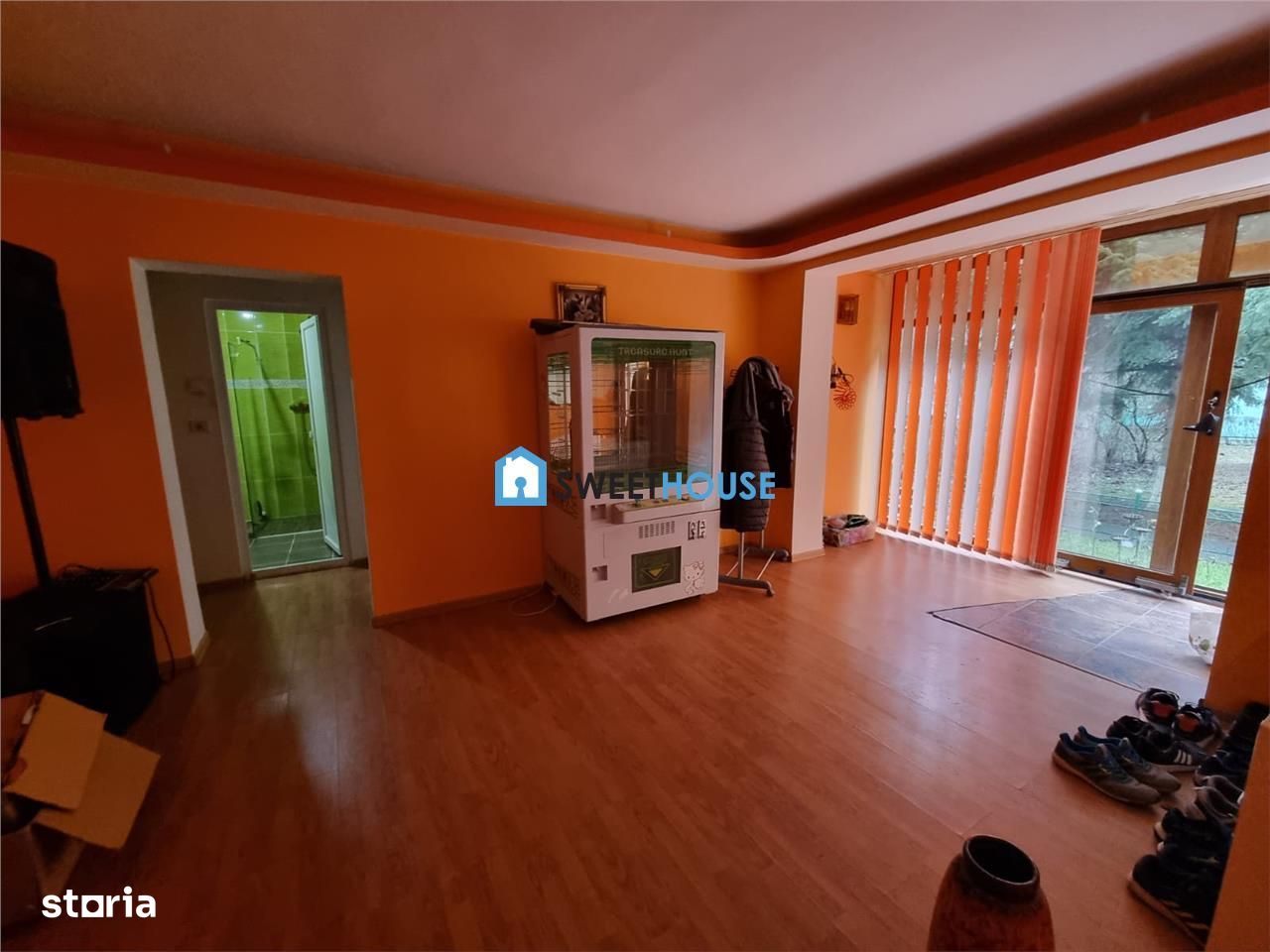 Apartament cu doua camere zona centrala