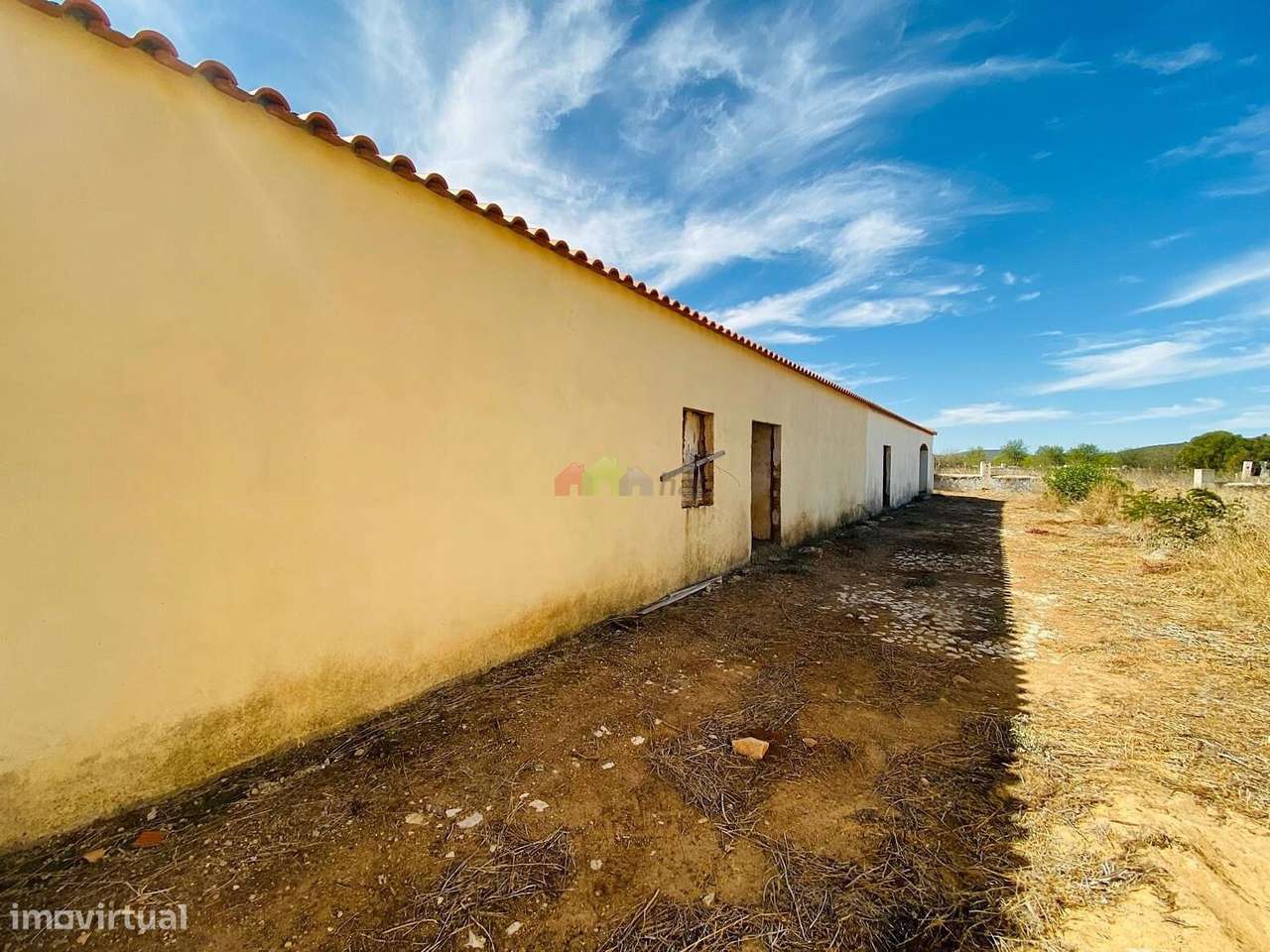 Quinta em Loulé com 9.5 ha com 850 m2 construção-3