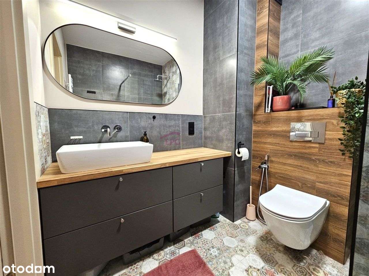 Dom na zamkniętym osiedlu – wyposażenie w cenie!-14