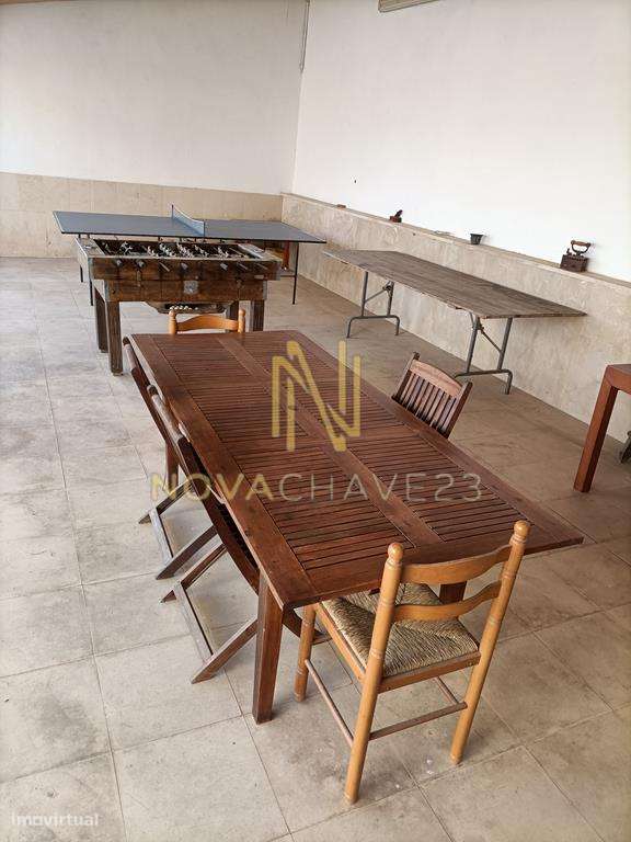 Moradia T6 - Alcanede, Santarém com licença para ALOJAMENTO LOCAL-26