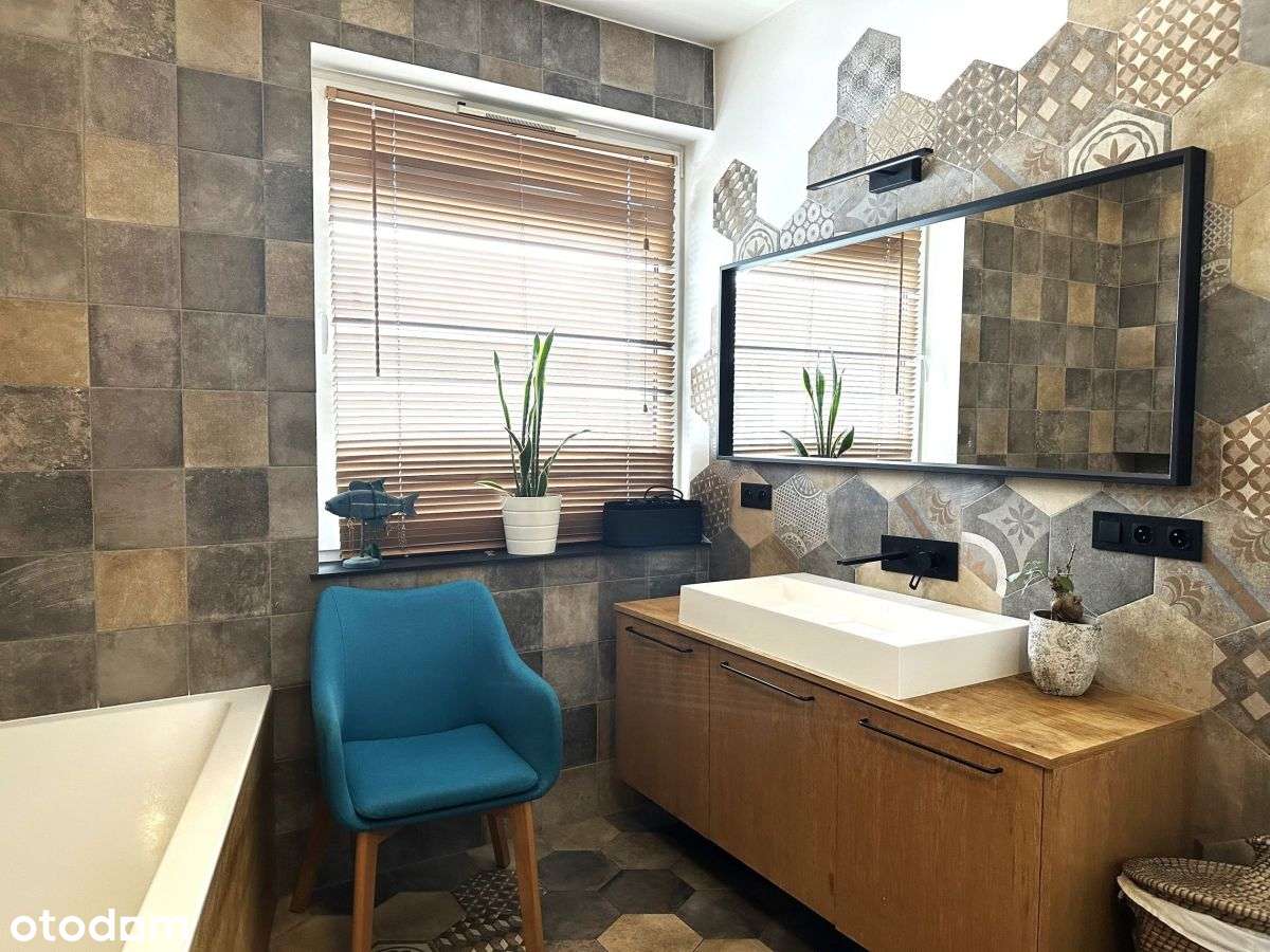 Dwupoziomowe mieszkanie + dwa miejsca postojowe.-6