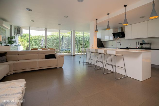 NAO PERCA ESTA GRANDE OPORTUNIDADE! FABULOSA MORADIA MODERNA DE LUXO V-2