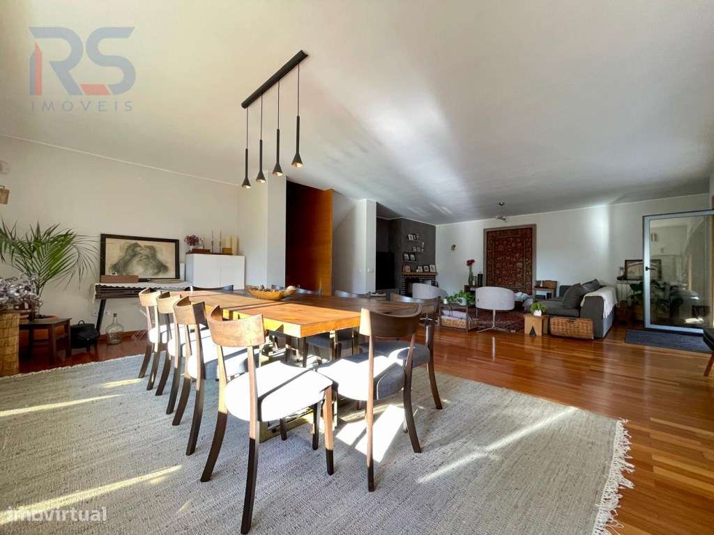 Moradia condomínio fechado T5-4