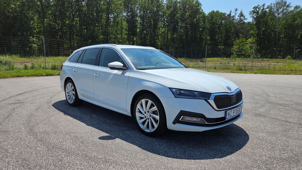 Skoda Octavia IV (2020-) 1.5 TSI e-Tec Style DSG 2023