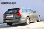 Volvo V90 2.0 D4 Momentum Geartronic - 20