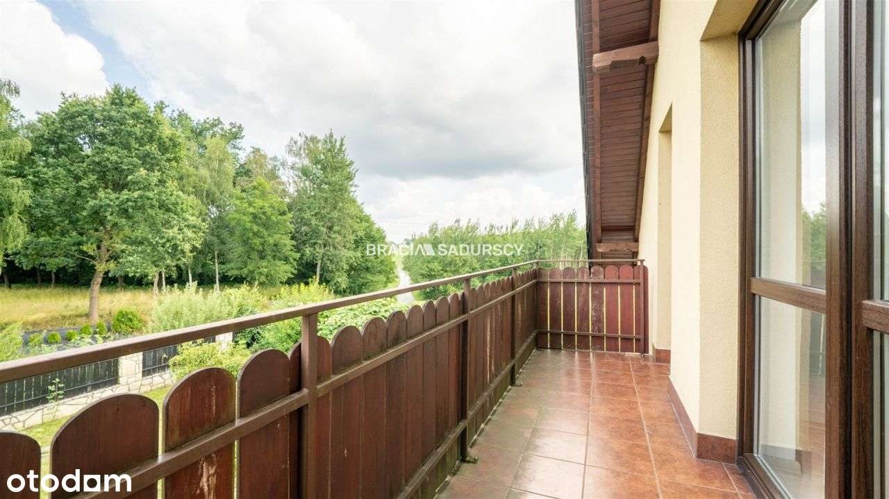 Dom wolnostojący gotowy do zamieszkania-19