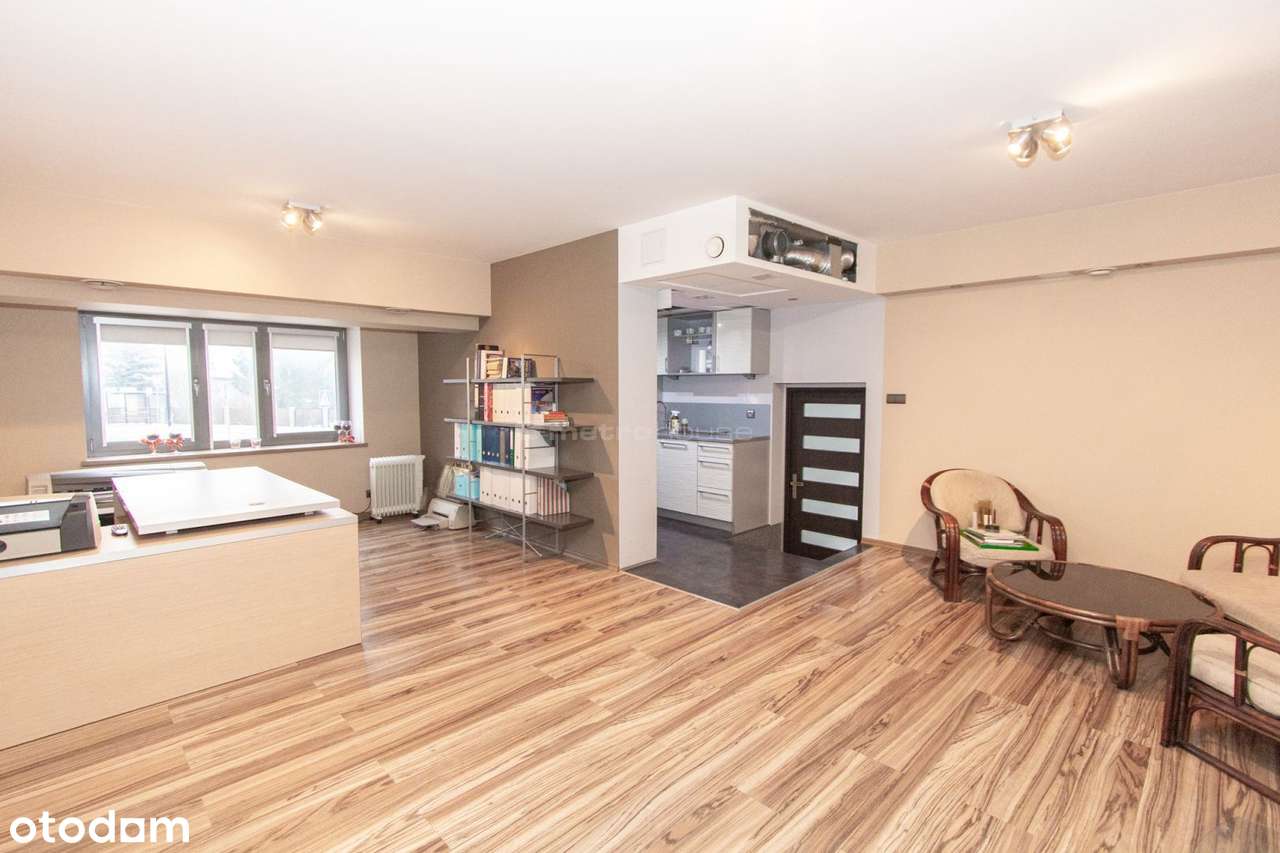 Lokal użytkowy w doskonałej lokalizacji-6