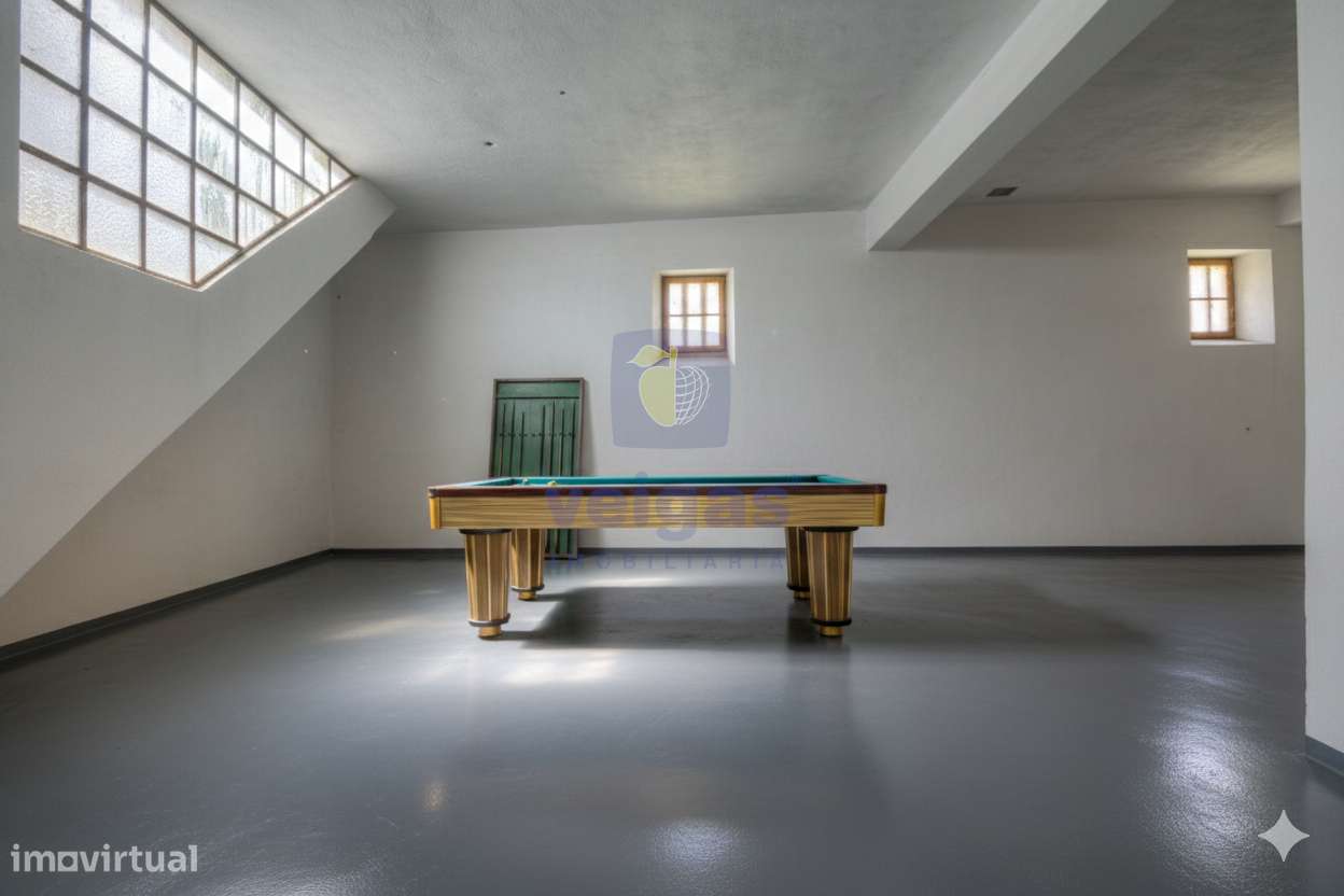 Prédio Caldas da Rainha - 4 frações - Grande imagem: 5/51