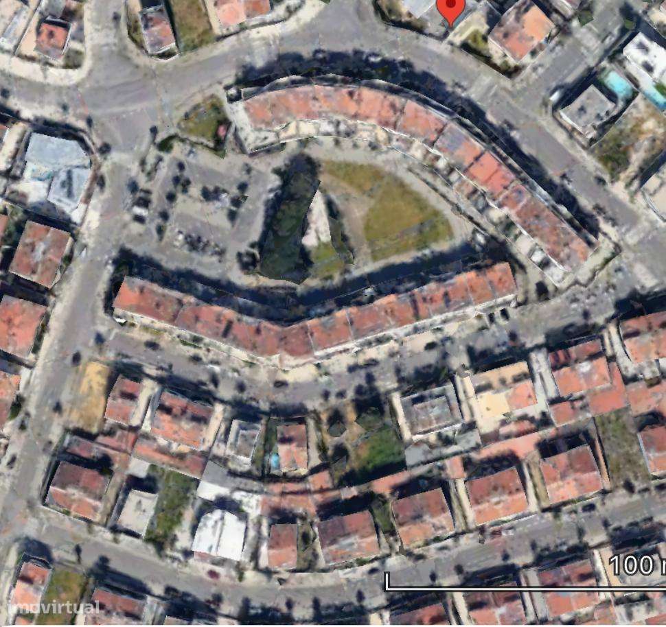 Investimento- Loja em Valongo possibilidade de Converter em T2-11