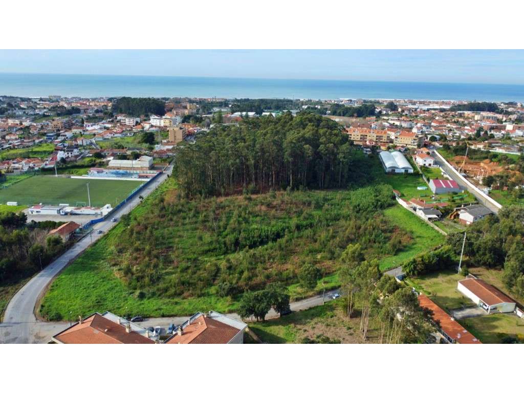 Terreno para construção em São Félix da Marinha - Grande imagem: 3/6