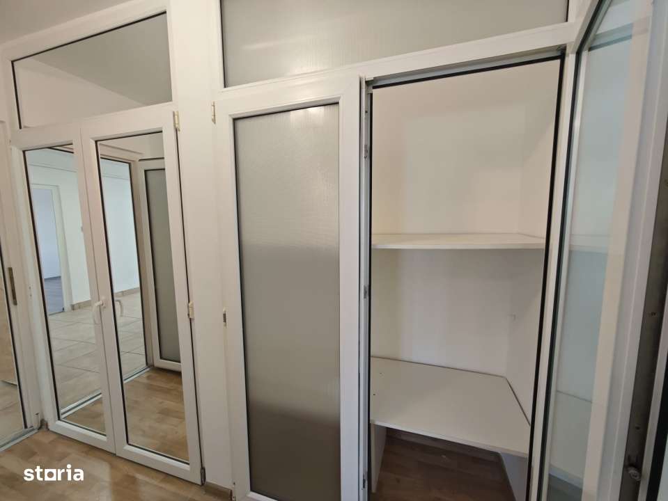 Apartament spatios,de vanzare, 3 camere, 98 mp, zona Petru Rares - Imagine principală: 5/10