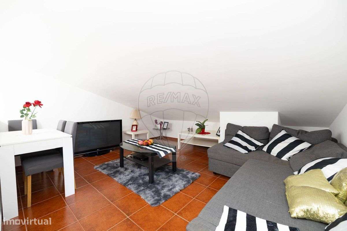 Moradia T4 para venda-6