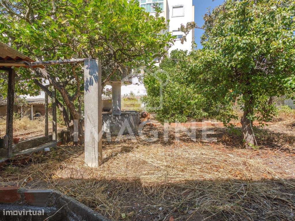 Moradia com 494,5 m² de terreno na Quinta da Amizade, Setúbal-7