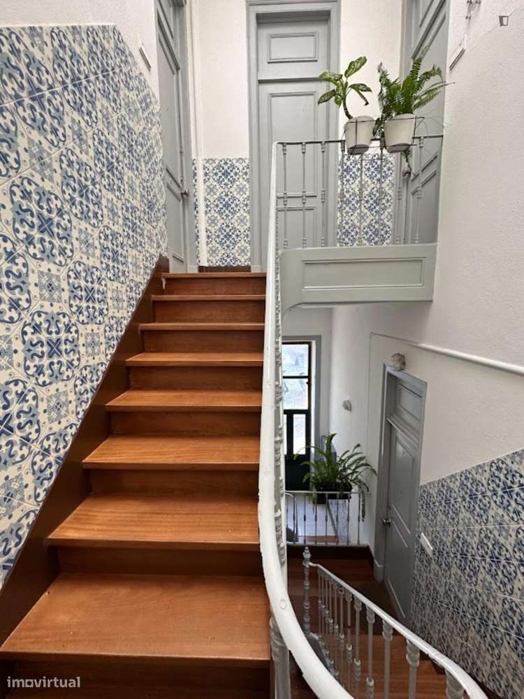 Quarto - localizado em Penha de França Lisbon - Grande imagem: 3/10