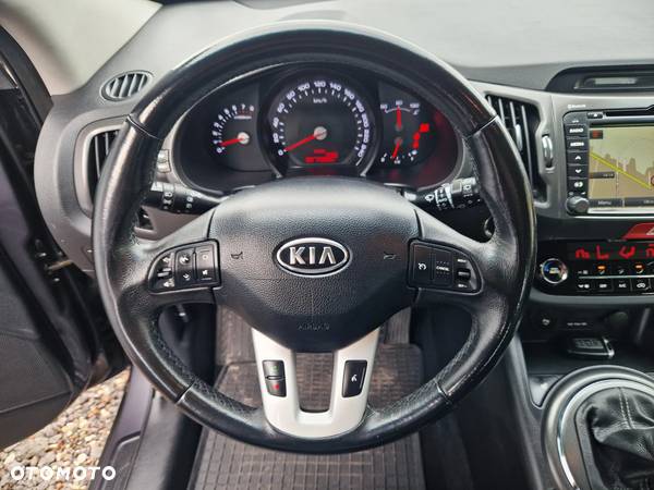 Kia Sportage 2.0 CVVT 2WD Spirit - 17