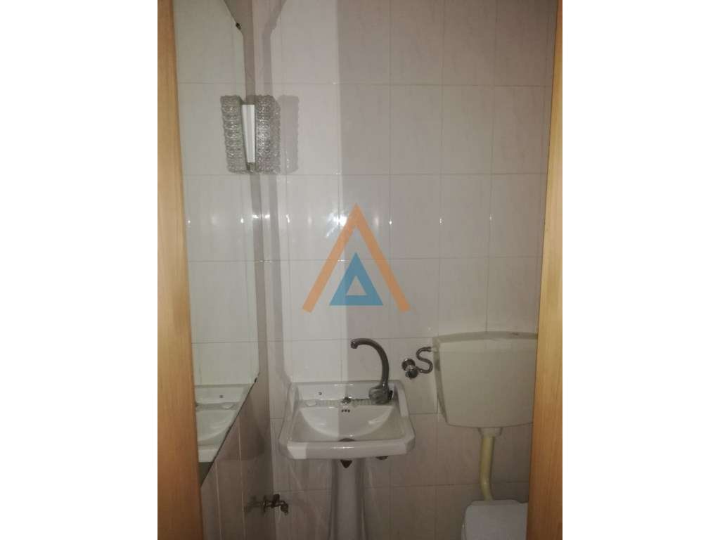 Escritório no centro de Santa Maria da Feira. - Grande imagem: 5/10