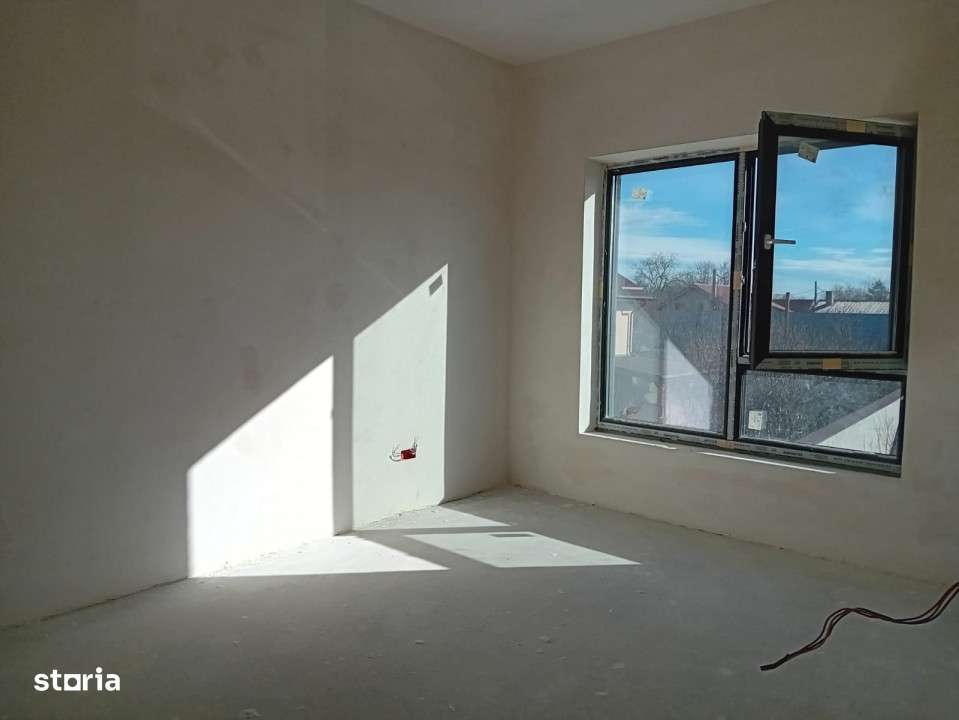 De vanzare vila individuala ''la alb'' 5 camere teren generos Corbeanc-8