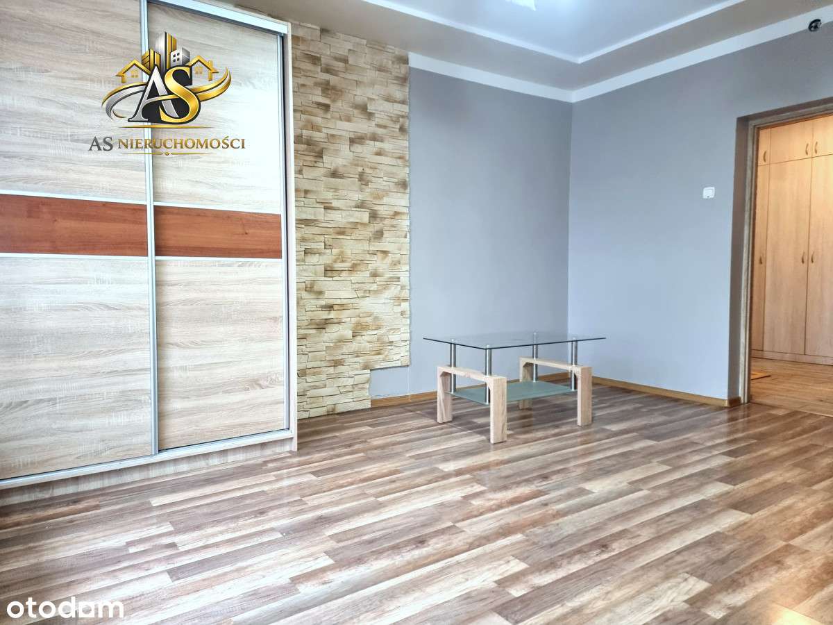 Na sprzedaż dom dwulokalowy na dużej działce-3