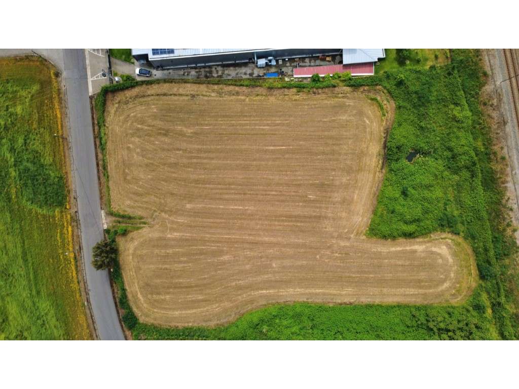 Terreno em Ruilhe, Braga | PIP Aprovado para Armazém-5