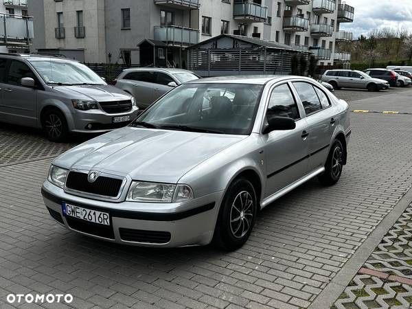 Skoda Octavia 1.6 Nature - 3