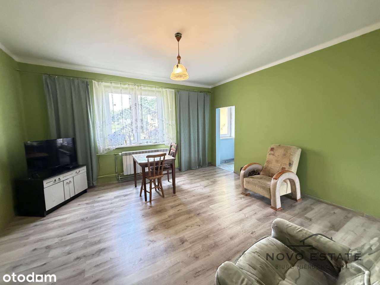 Haus, 180 m²