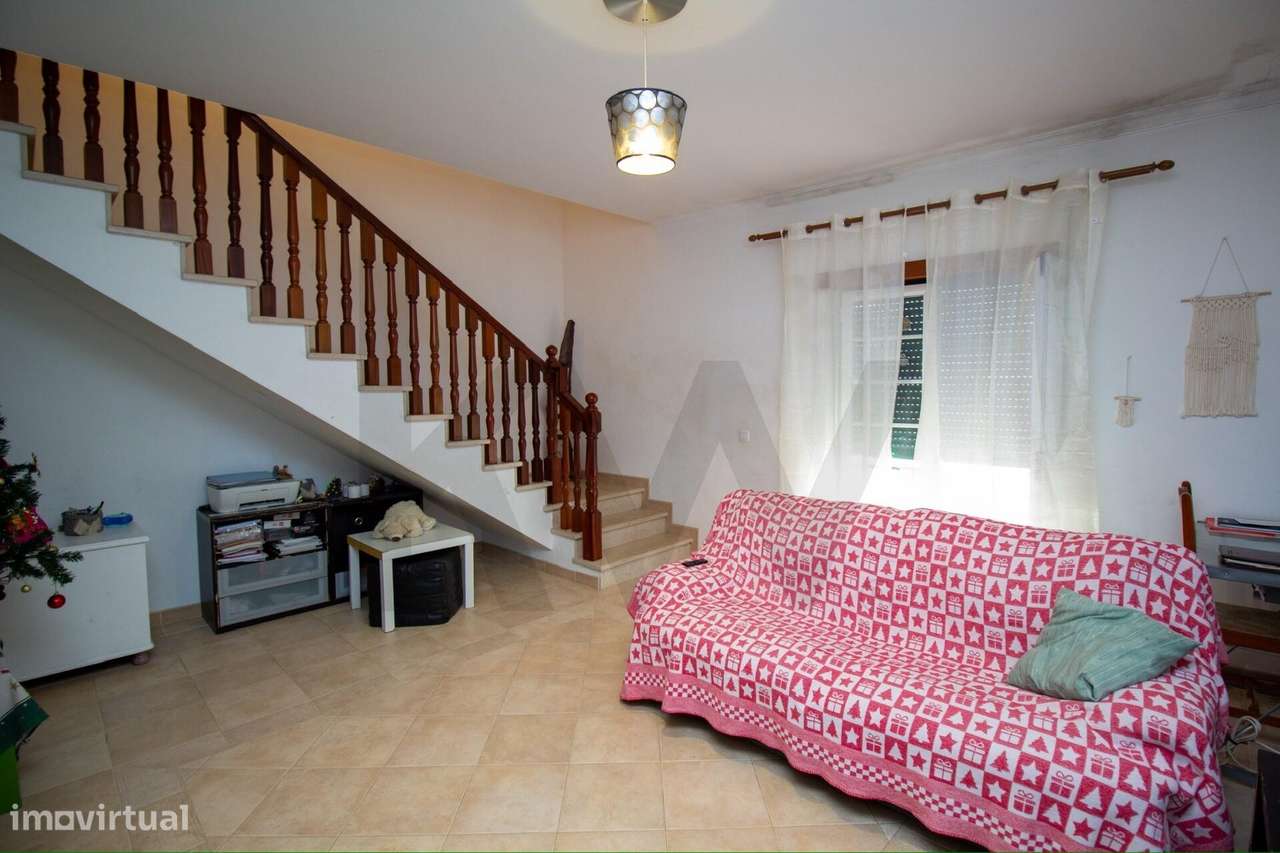 Apartamento Duplex T2 no Centro de Almeirim-10