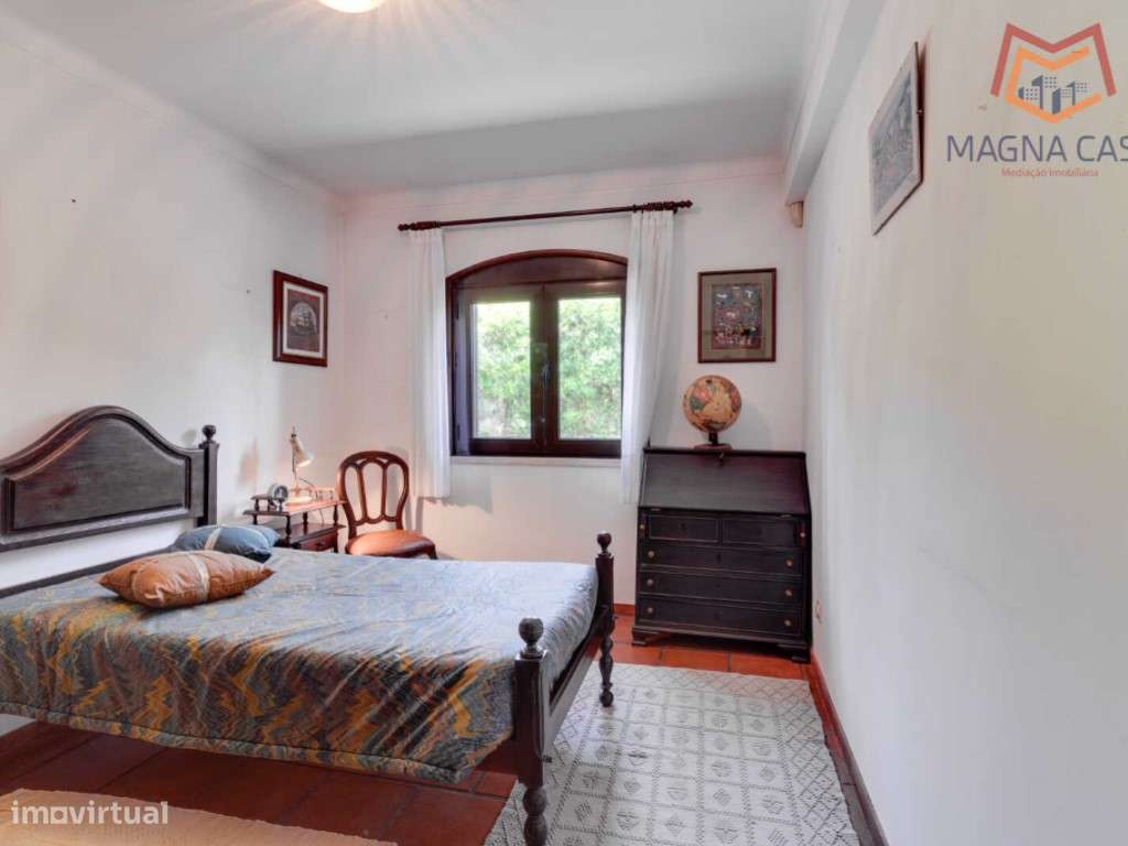 Moradia com Piscina e Jardim em Colares, Sintra-29