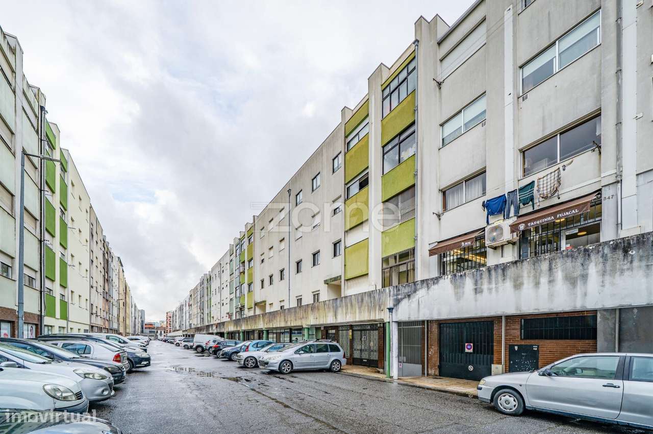 Loja com 100m² no Fujacal – Ideal para Comércio, Serviços ou Invest... - Grande imagem: 3/22