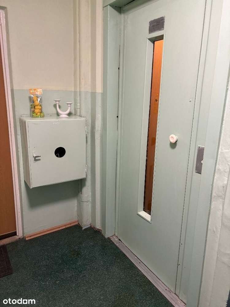 Mieszkanie pod inwestycje w Gdyni-12