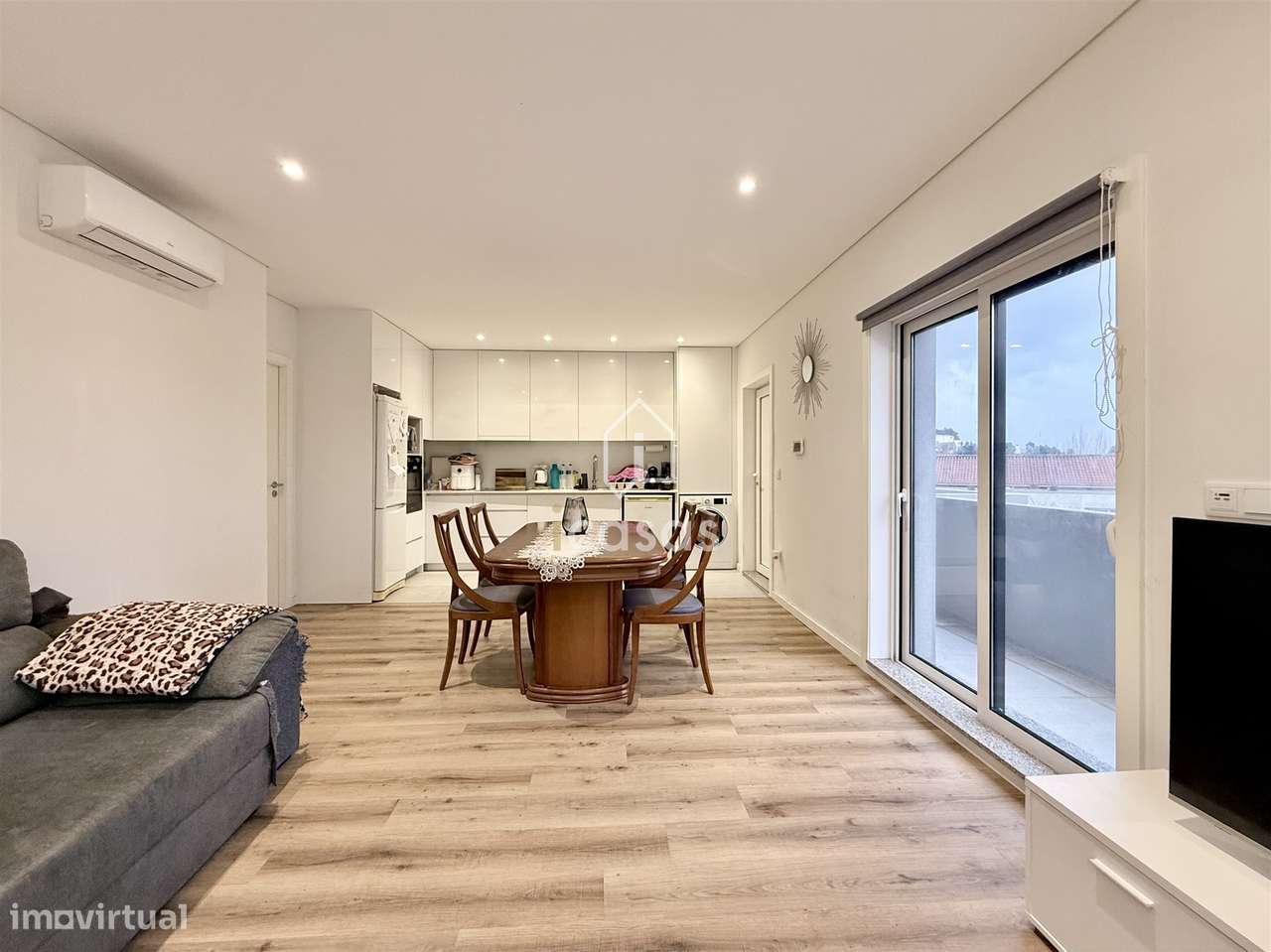 Andar Moradia T3 Renovado Rio Tinto | Suite + Terraço-18