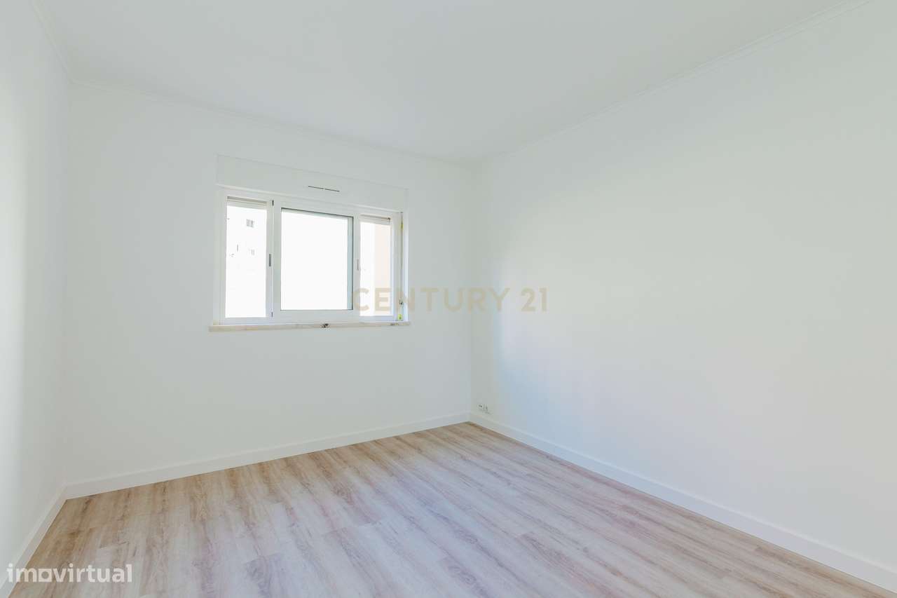 Apartamento T2 Lisboa com Garagem - Grande imagem: 5/28