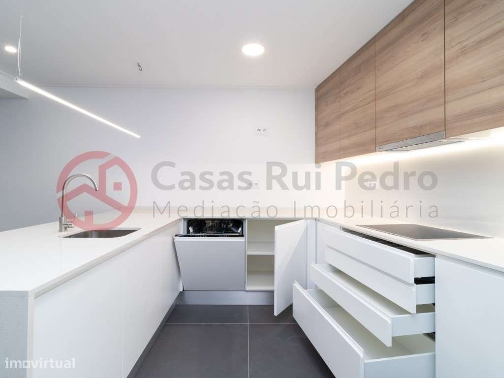Apartamento T3 com Terraço, Barreiro - Grande imagem: 5/11