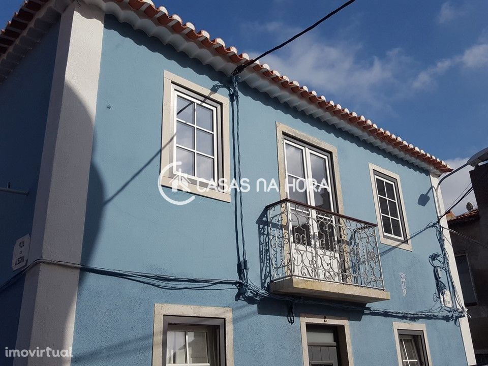 INVESTIMENTO Setúbal, prédio com 2 apartamento T1