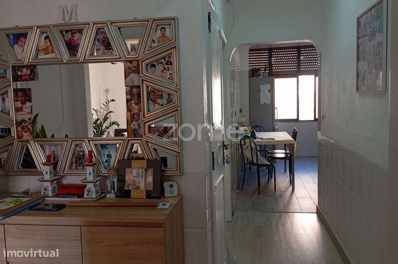 Apartamento T2 renovado no Barreiro - Grande imagem: 5/17