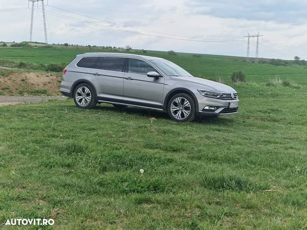 Volkswagen Passat Alltrack 2.0 TDI DSG 4Motion - 5