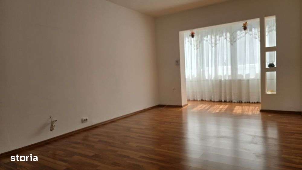 Apartament 4 camere in Deva, zona Dorobanti, et 1 - Imagine principală: 2/20