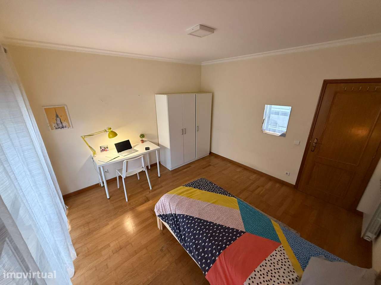 Quarto em apartamento T3 para estudantes - Grande imagem: 4/8