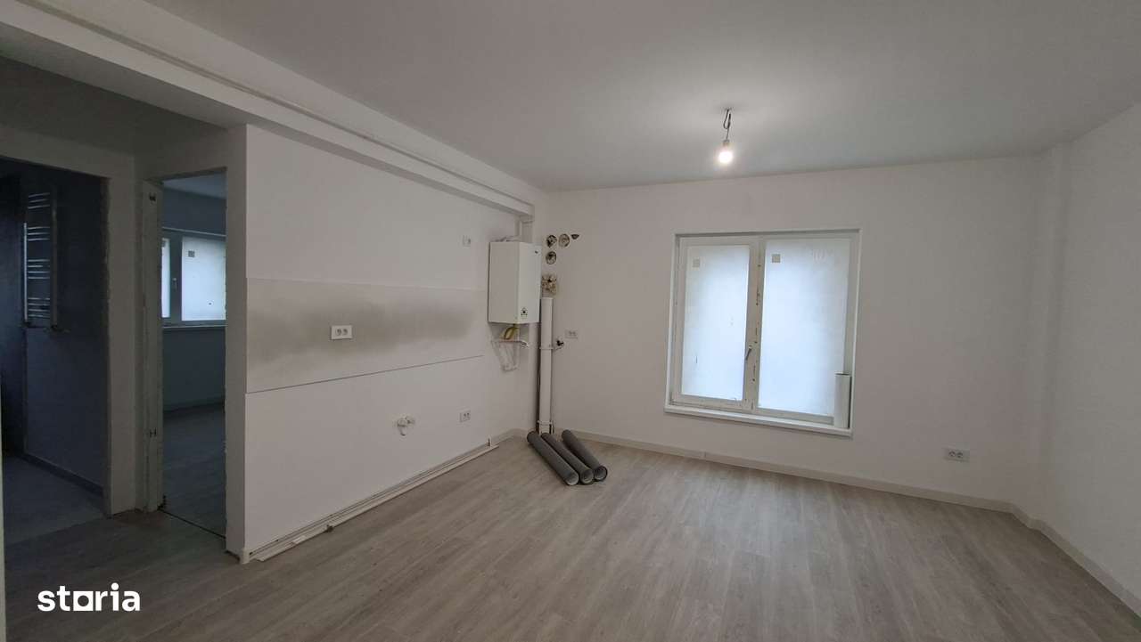 Apartament cu doua camere, open-space, Visoianu, Statia de autobuz - Imagine principală: 1/6
