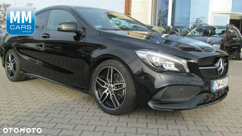 Mercedes-Benz CLA 220 4-Matic AMG Line - 2