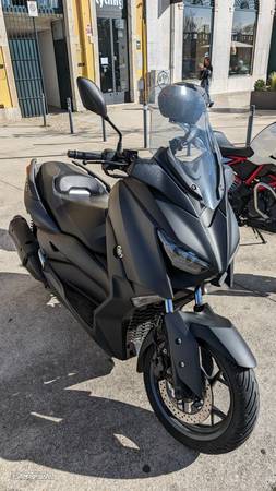 Yamaha X-Max - 1