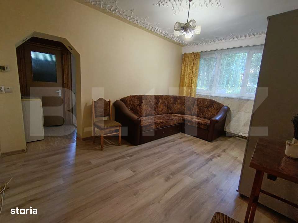 Apartament de vanzare, cu 2 camere, semi decomandat, 40 mp, zona Simio - Imagine principală: 4/6