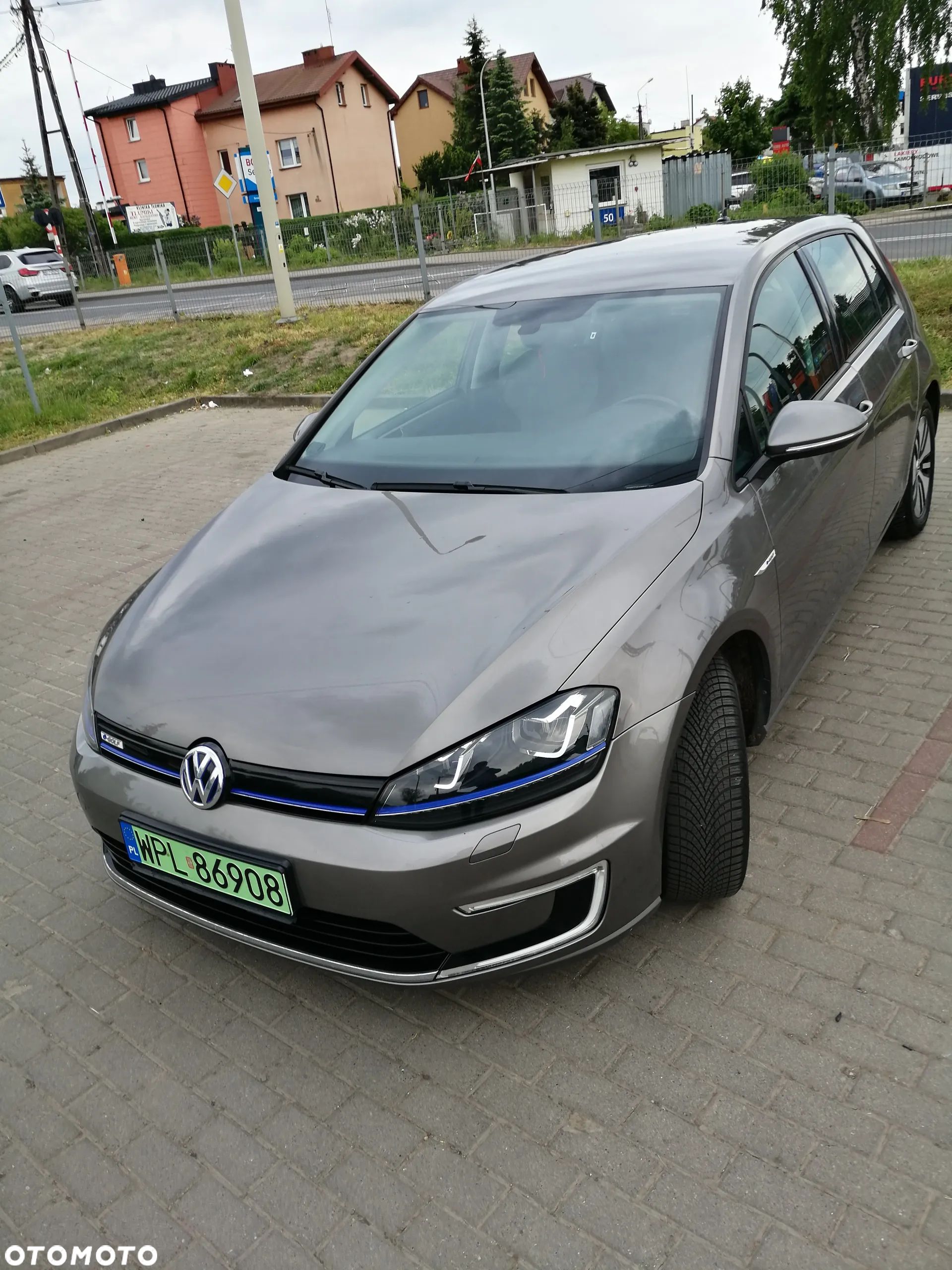 Volkswagen Golf e-Golf - 1