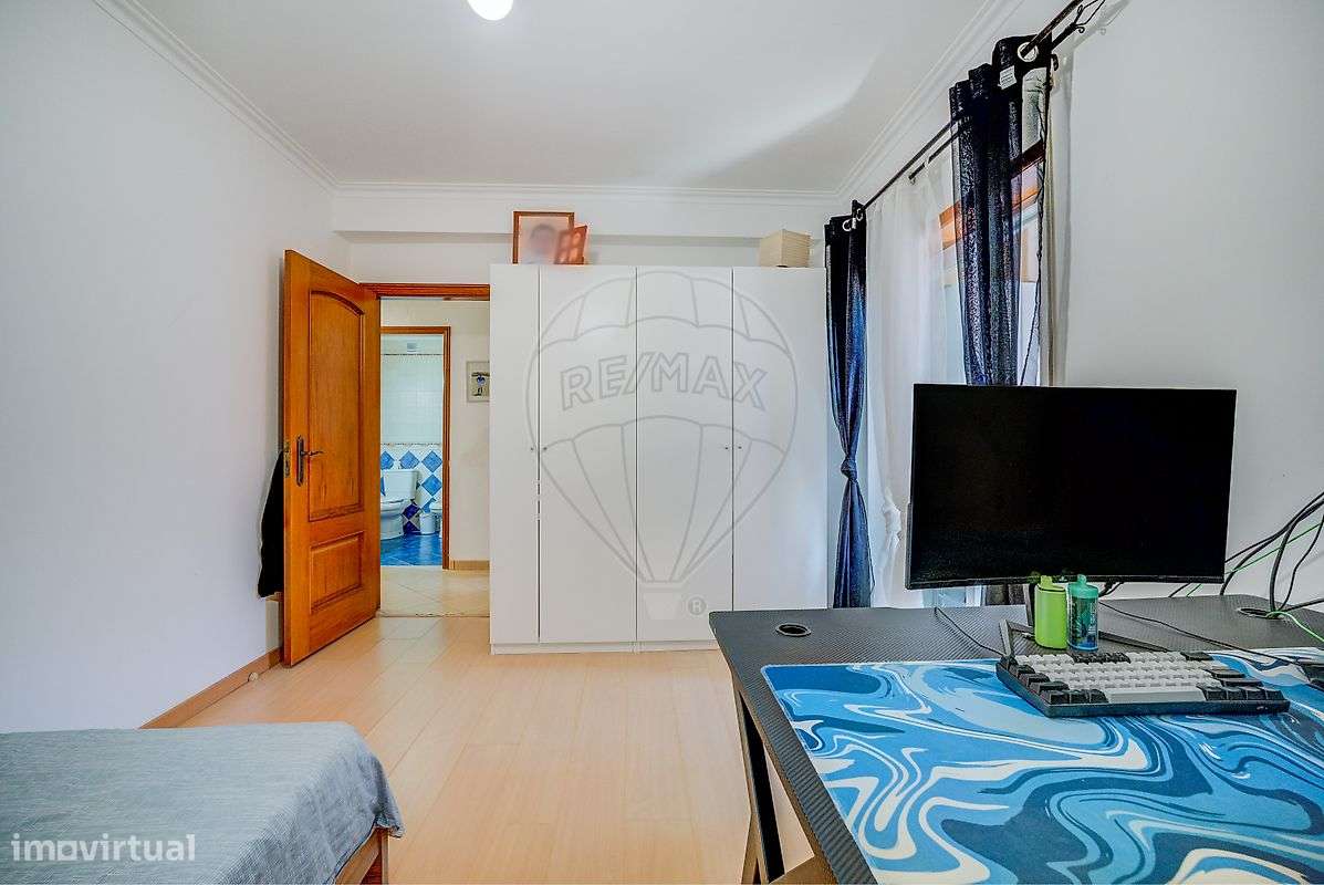 Apartamento T3 para venda na Quinta do Conde-13